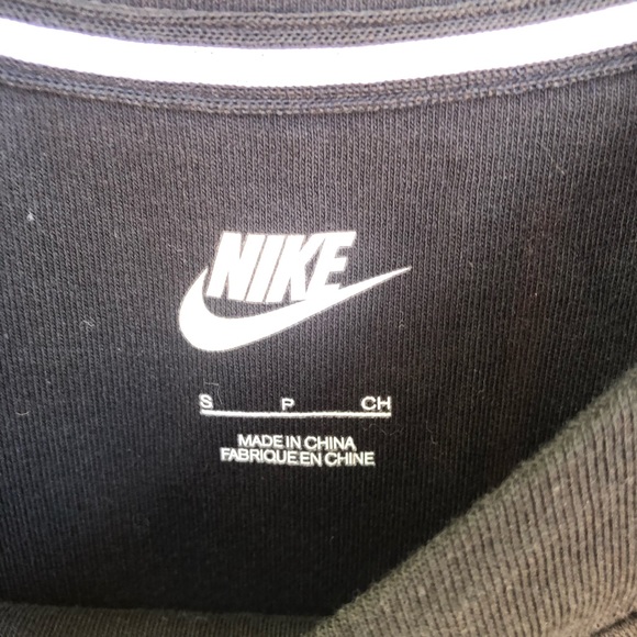 NWOT Nike sweatshirt - Picture 2 of 3